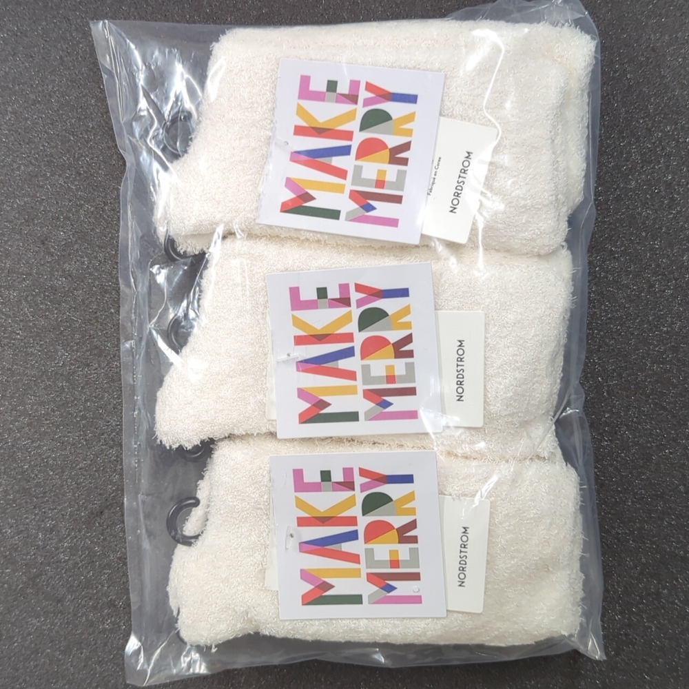 Three new pair of women's Nordstrom Make Merry white socks